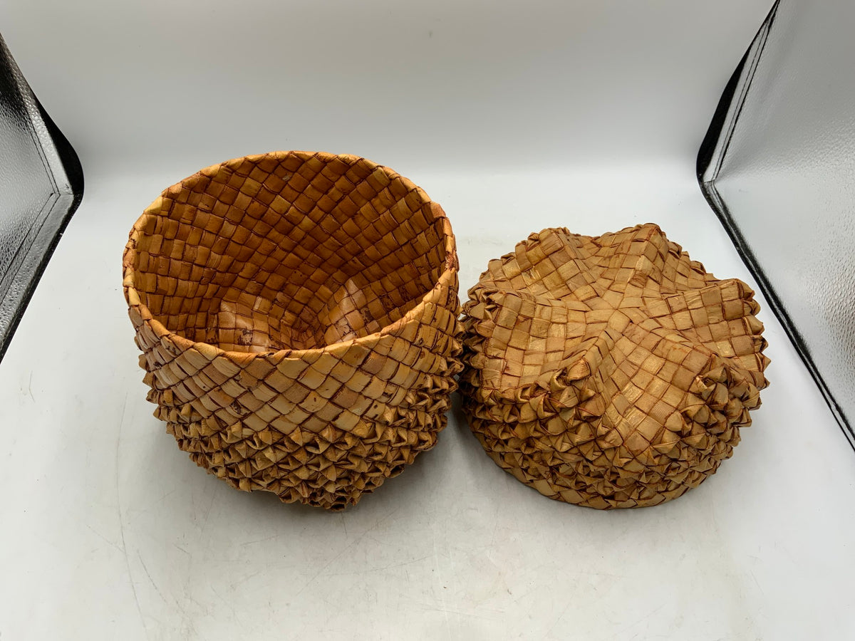 Handwoven Hawaiian Basket with Lid