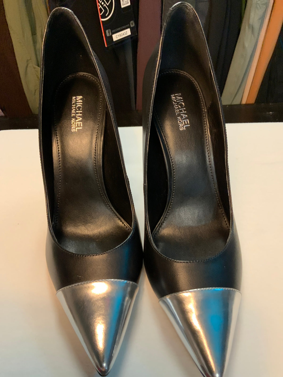 NEW Michael Kors Heels Sz. 8