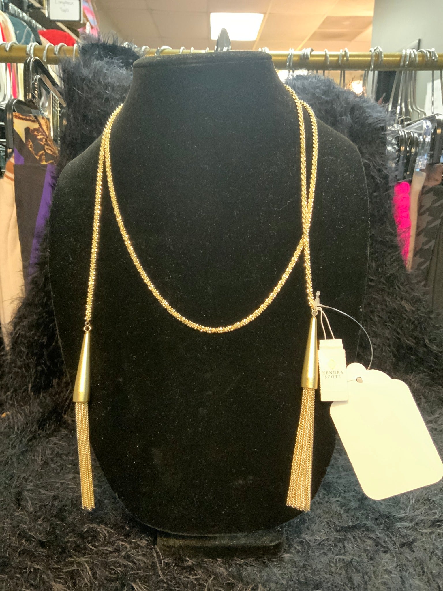 NWT Kendra Scott Necklace