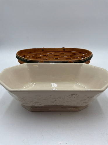 Longaberger Natures Garland Basket w/ White Dish