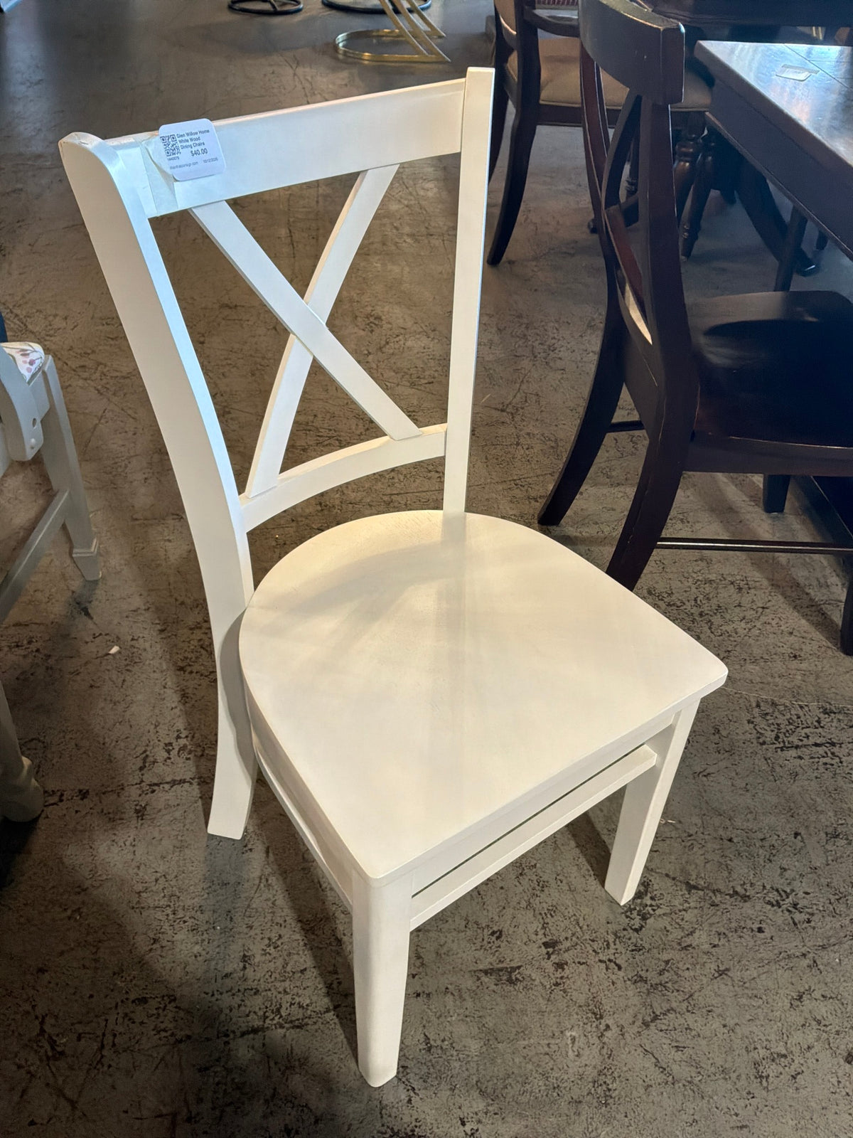 Glen Willow Home White Wood Dining Chairs