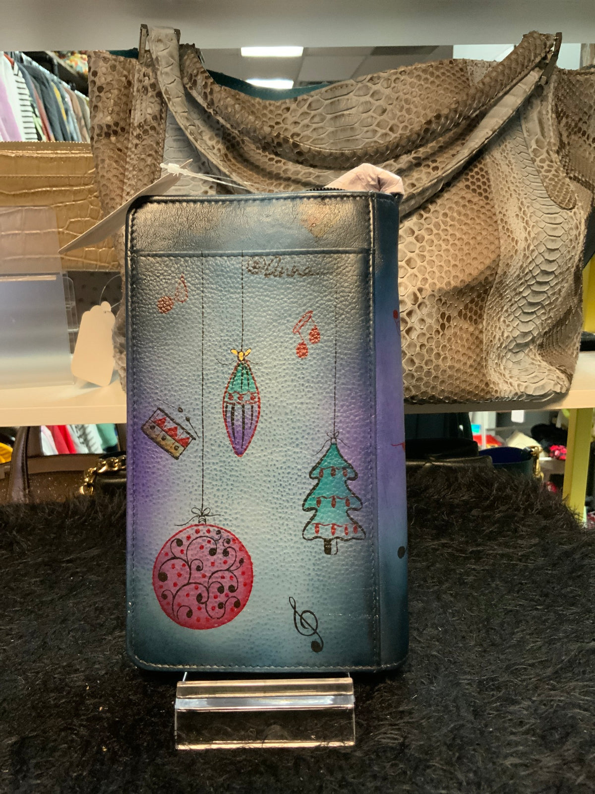 NWT Anna Blue Gradient Wallet