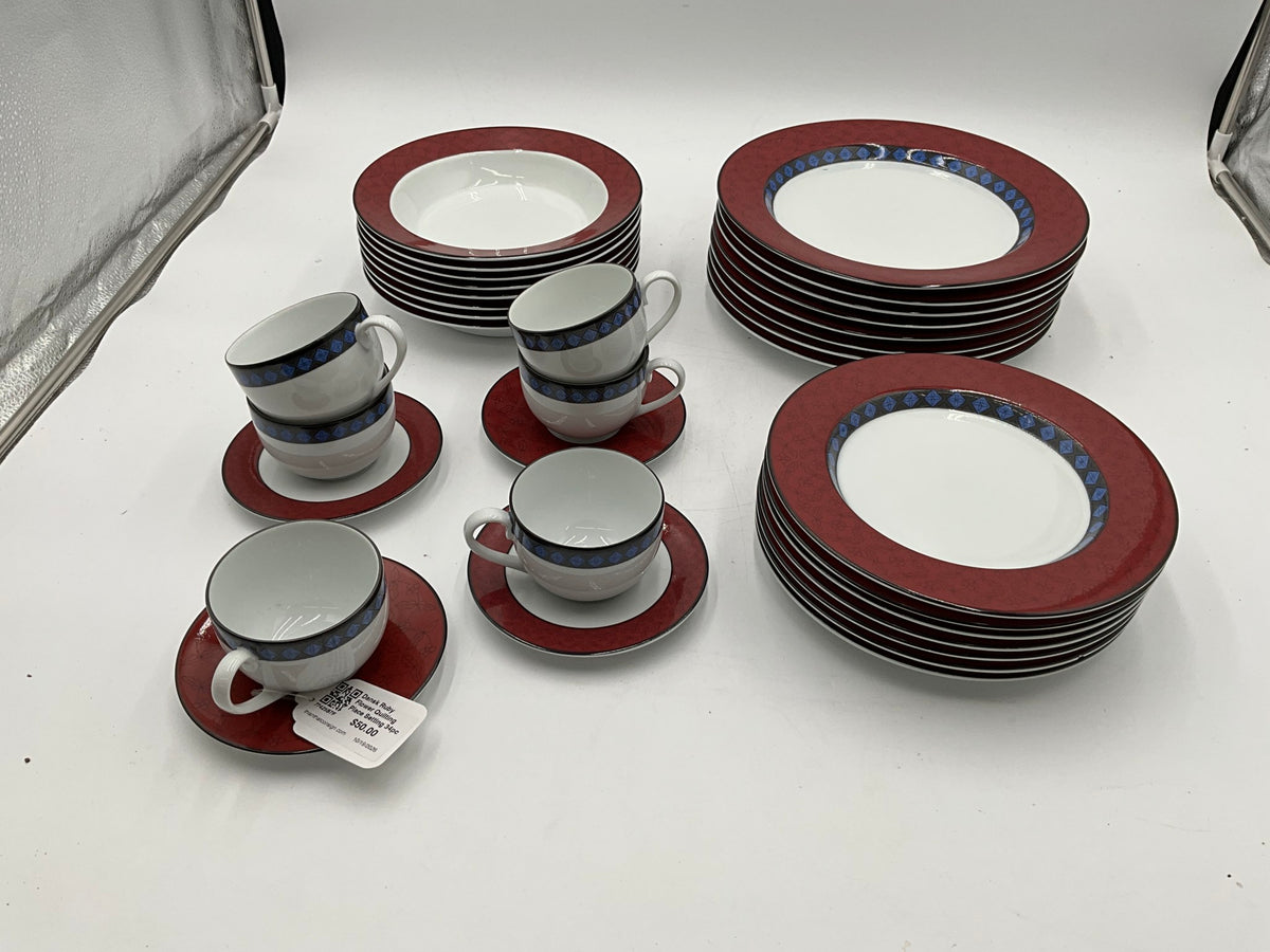 Dansk Ruby Flower Quilting Place Setting 34pc Set
