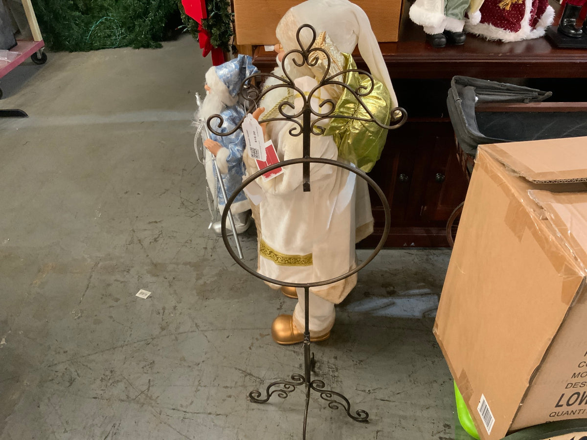 Wreath Holder