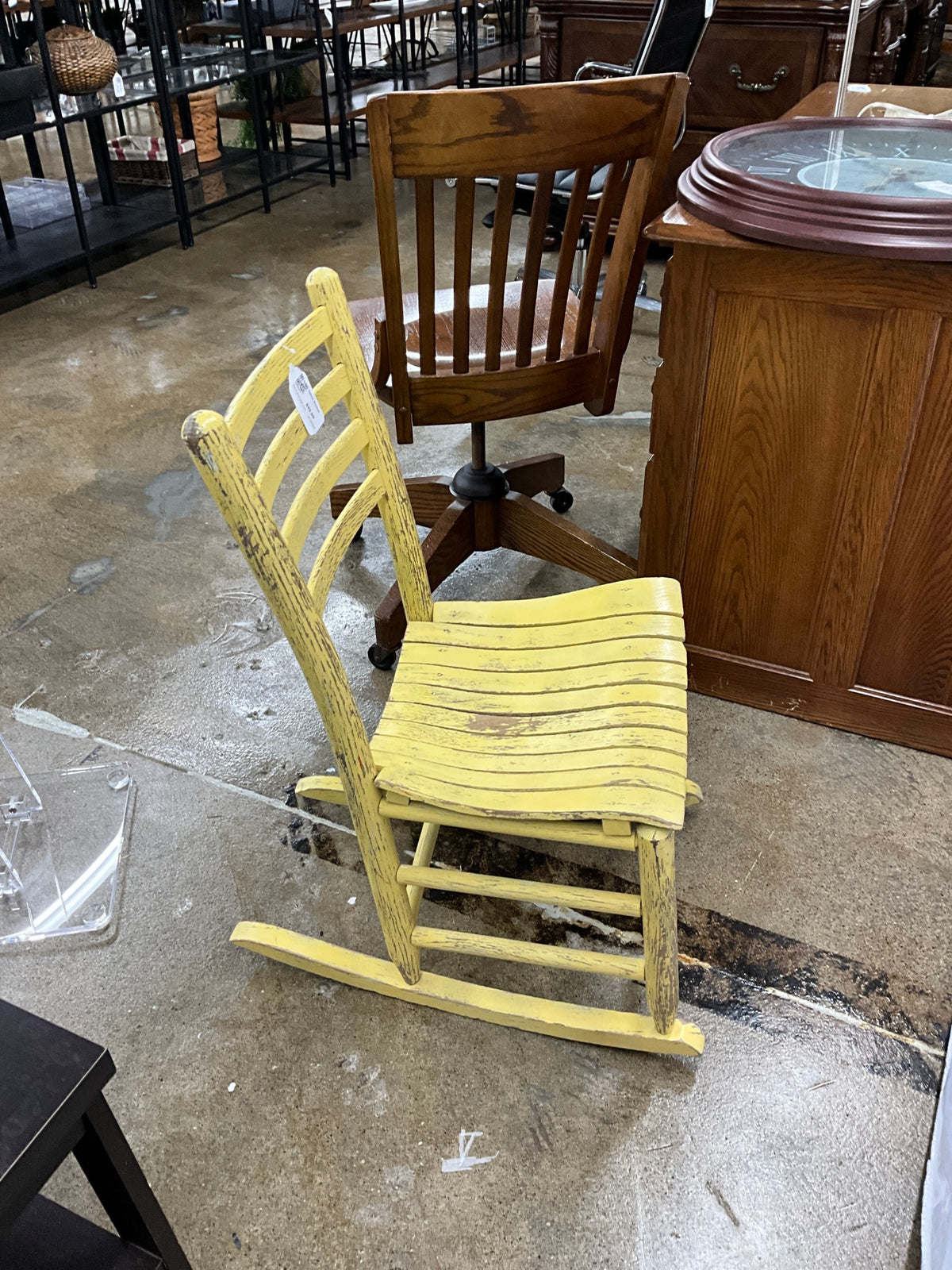 Yellow Rocker