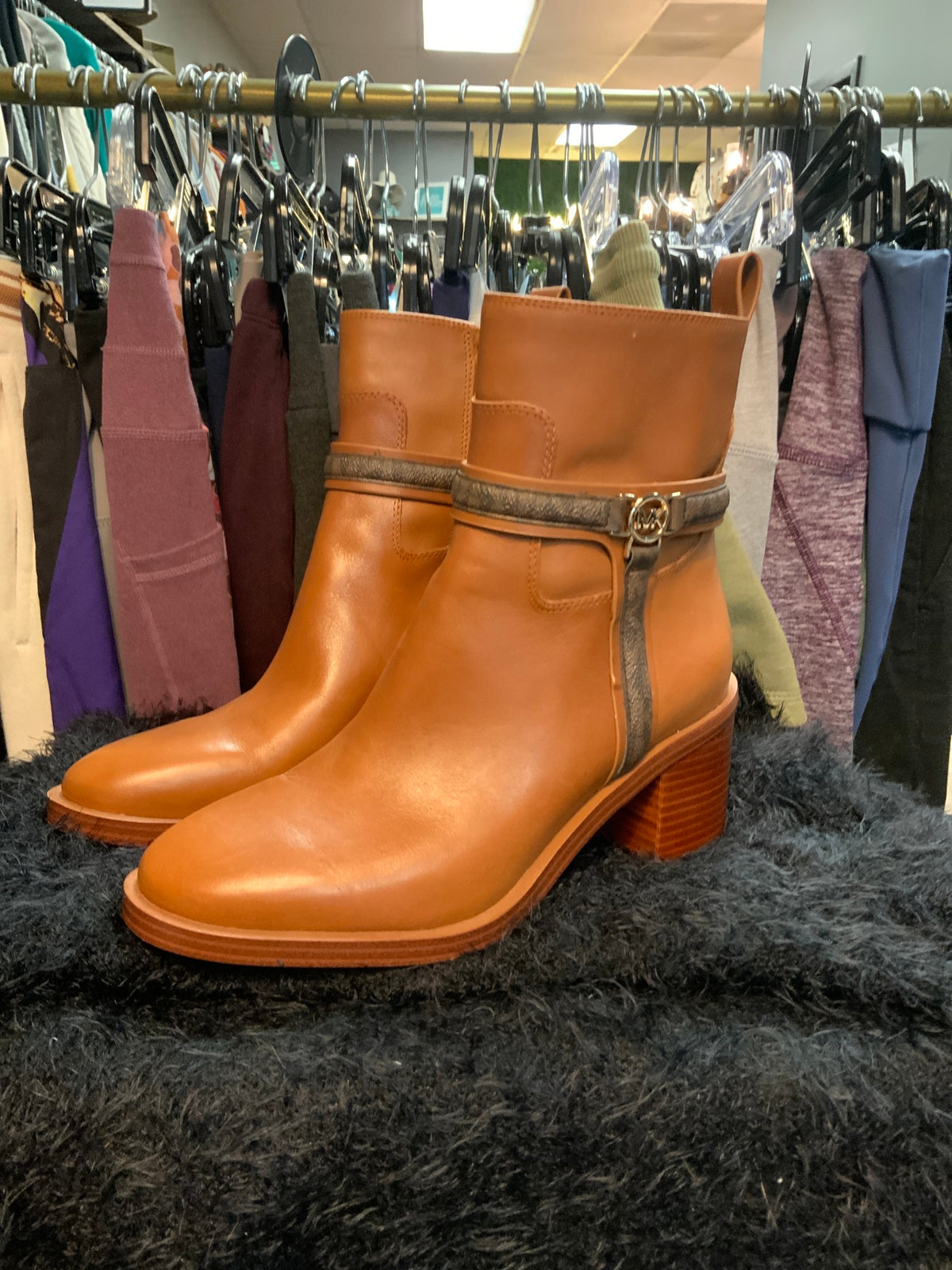 Brown Michael Kors Boots Sz 7