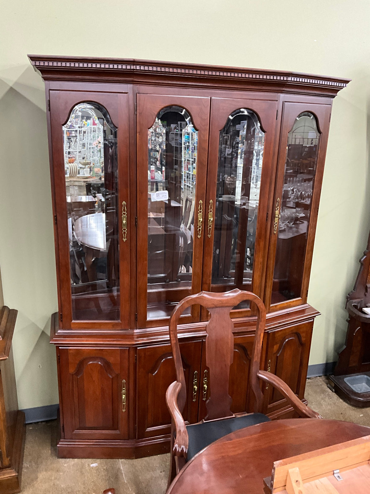 Pennsylvania House 2pc Hutch