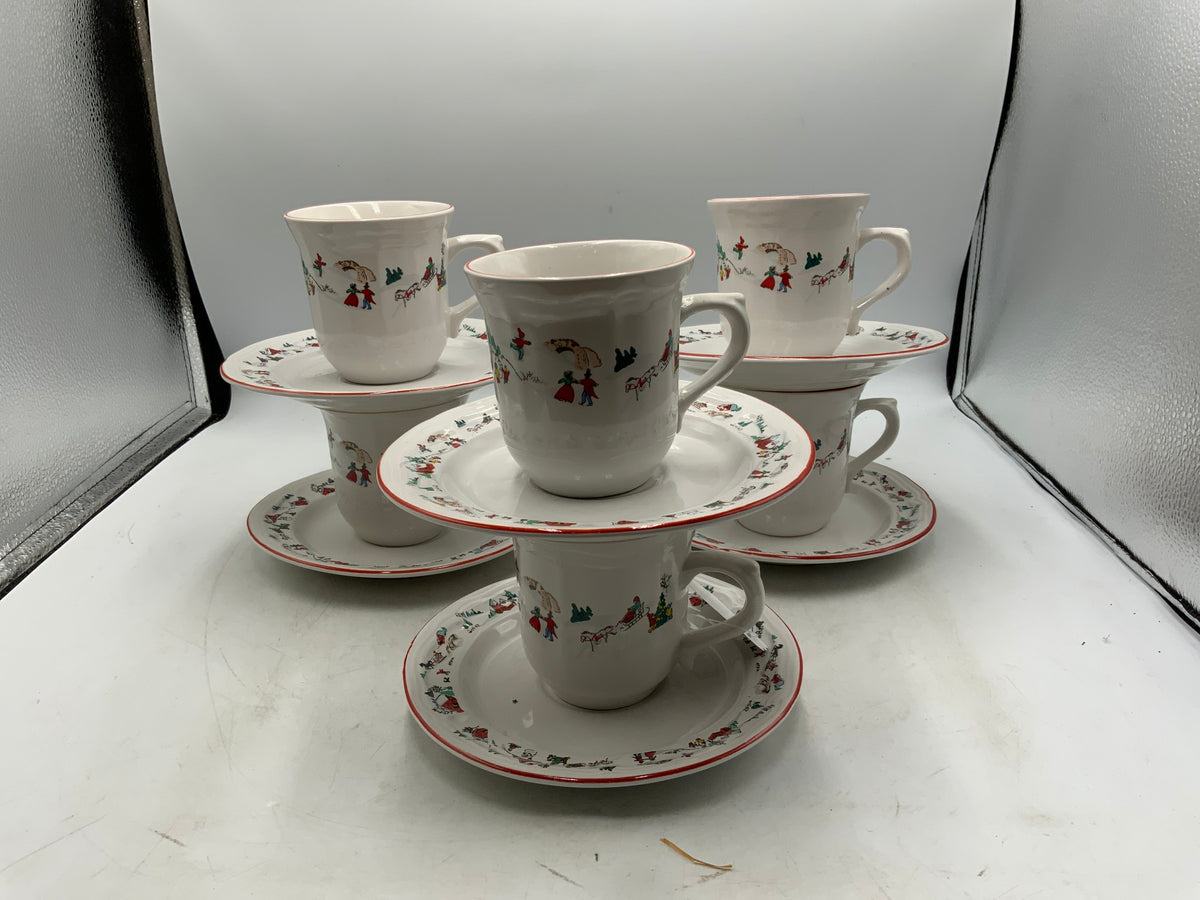 Farberware SET of 6 Cups & Saucers