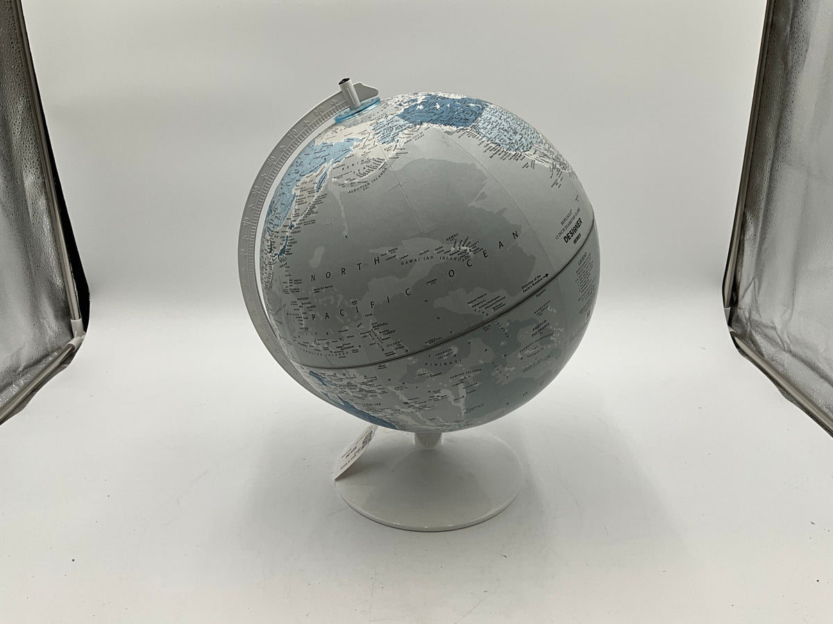 Lg. Blue & White Globe