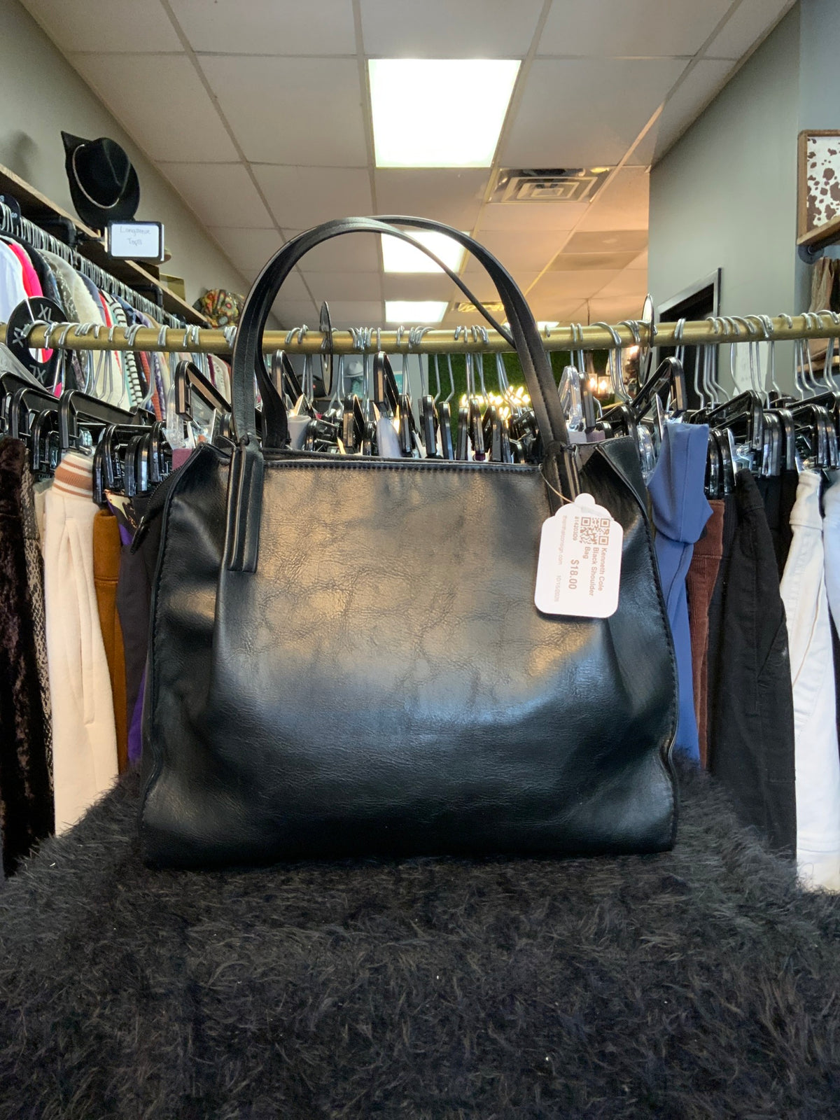 Kenneth Cole Black Shoulder Bag