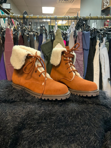 Westies Boots Sz.7.5