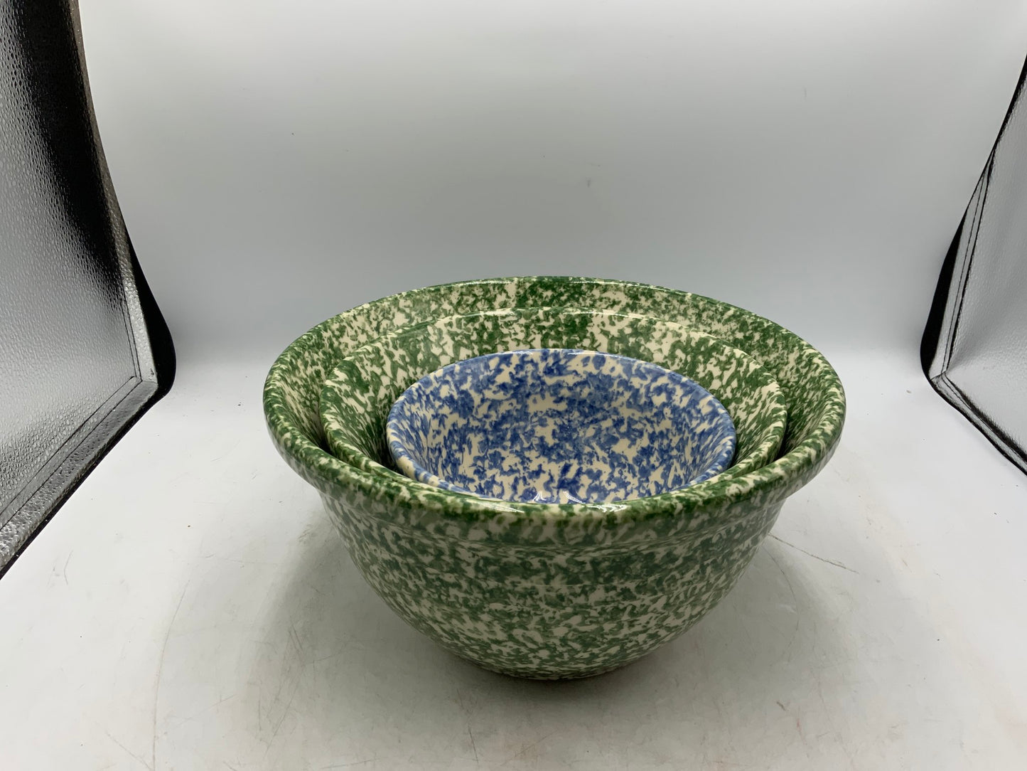 Henn Spongeware Mixing Bowls Set of 3