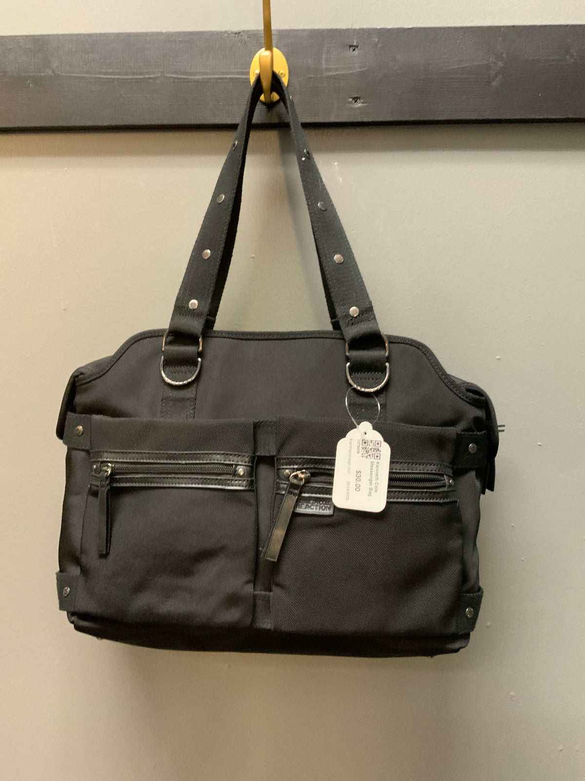 Kenneth Cole Messenger Bag