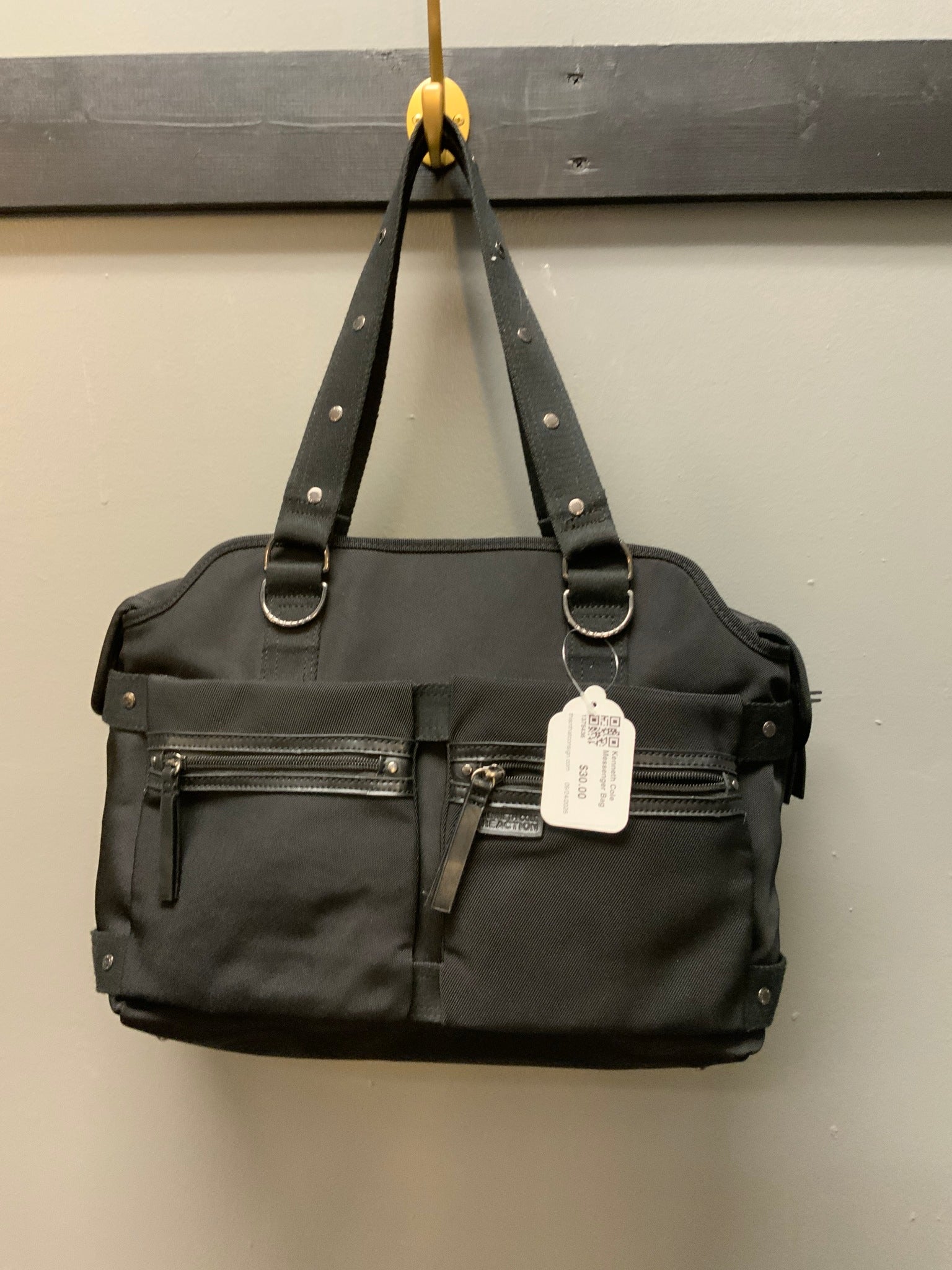 Kenneth Cole Messenger Bag