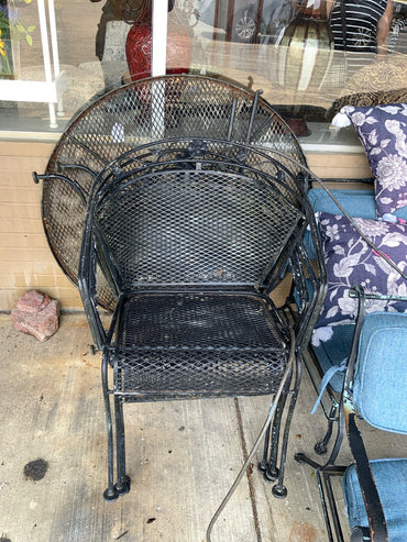 Black Wrought Iron Table and 4 Chairs