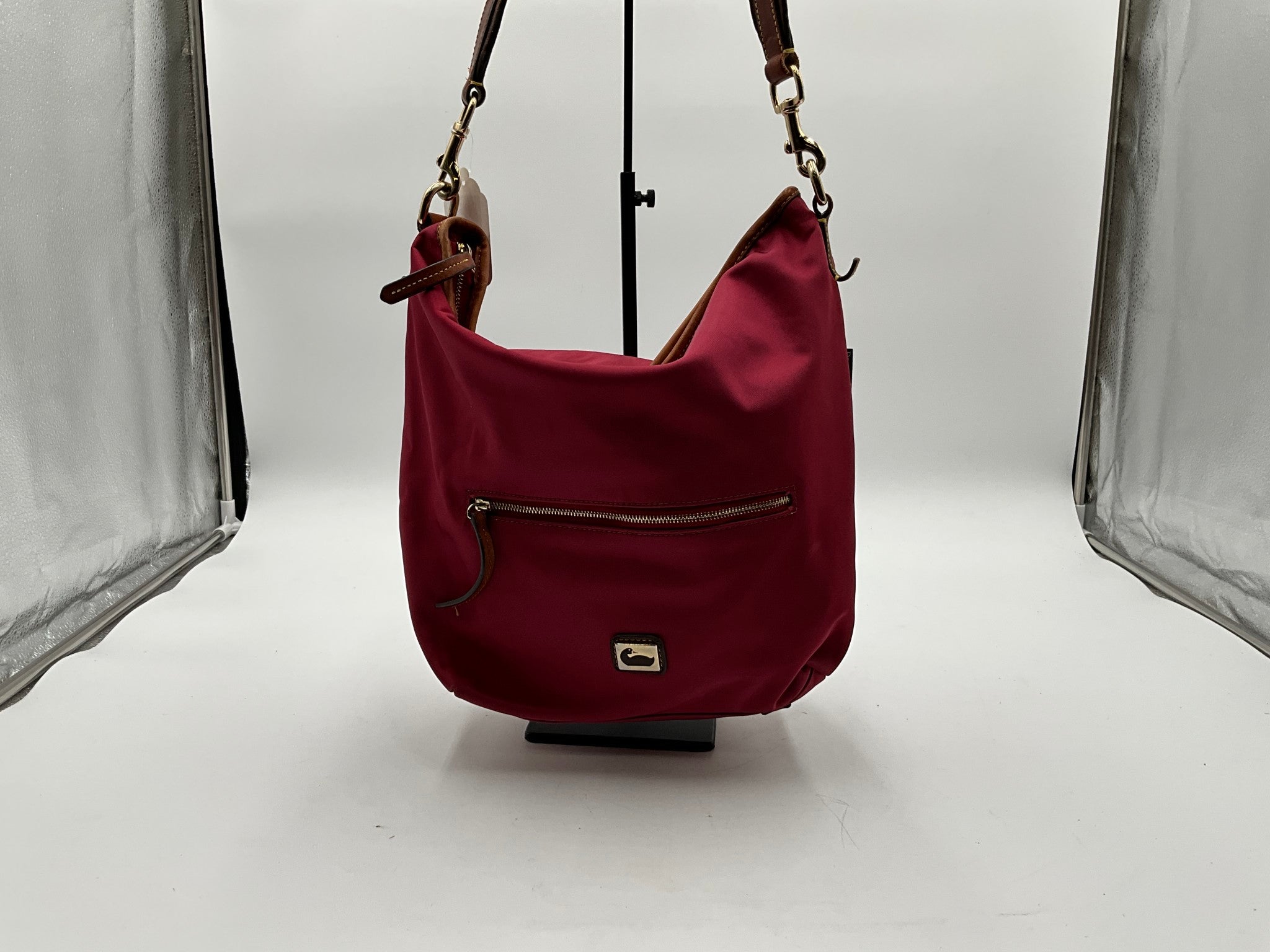 Maroon Dooney & Bourke