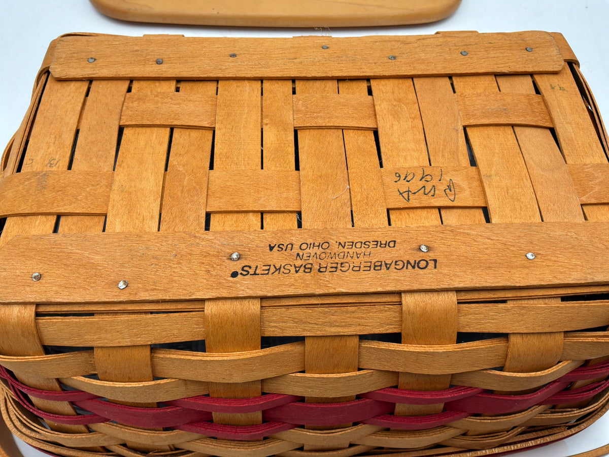 Longaberger 1996 Basket w/Lid