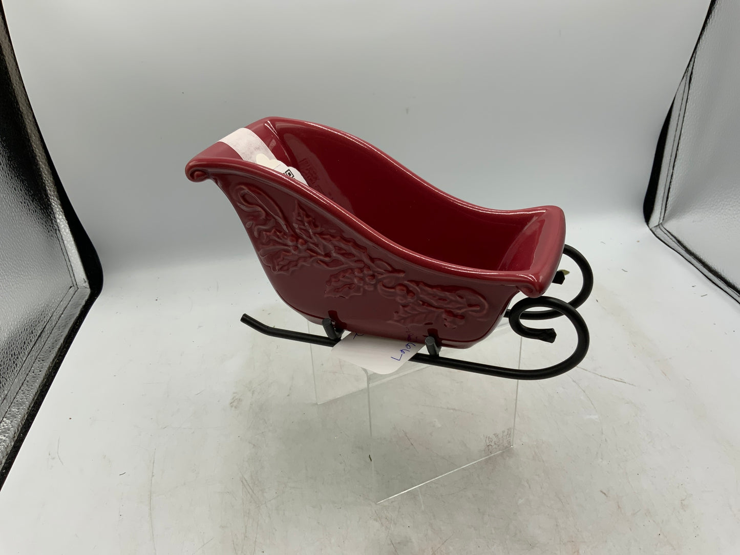 Longaberger Red Sleigh with Stand
