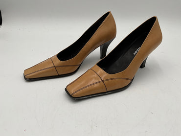 Nine West Camel Color Heels sz 8