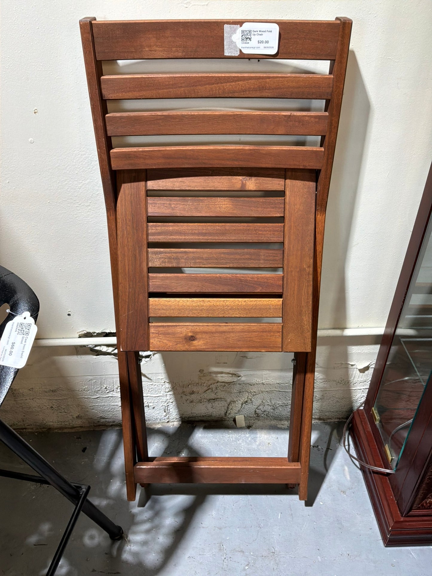Dark Wood Fold Up Chair