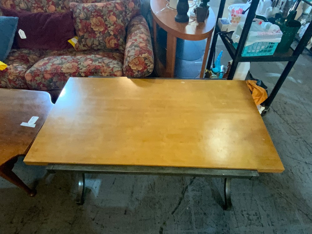 Metal/Wood Coffee table