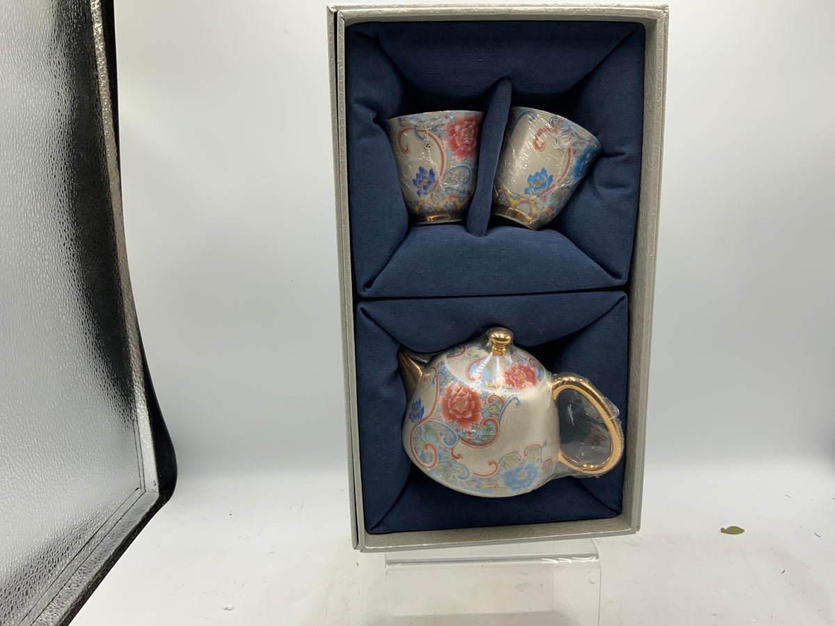 NEW Tea Set in Box