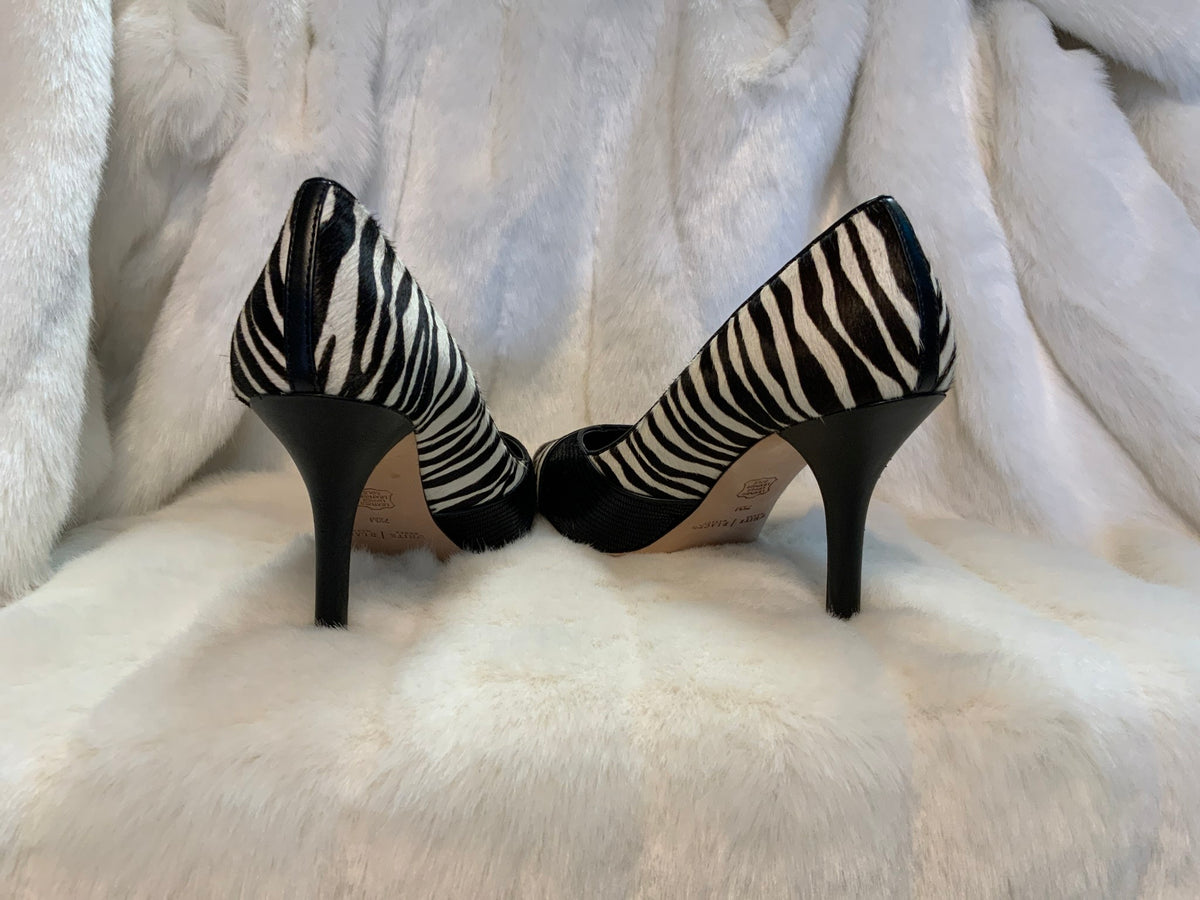 NEW White House Black Market Zebra Heels sz 7.5