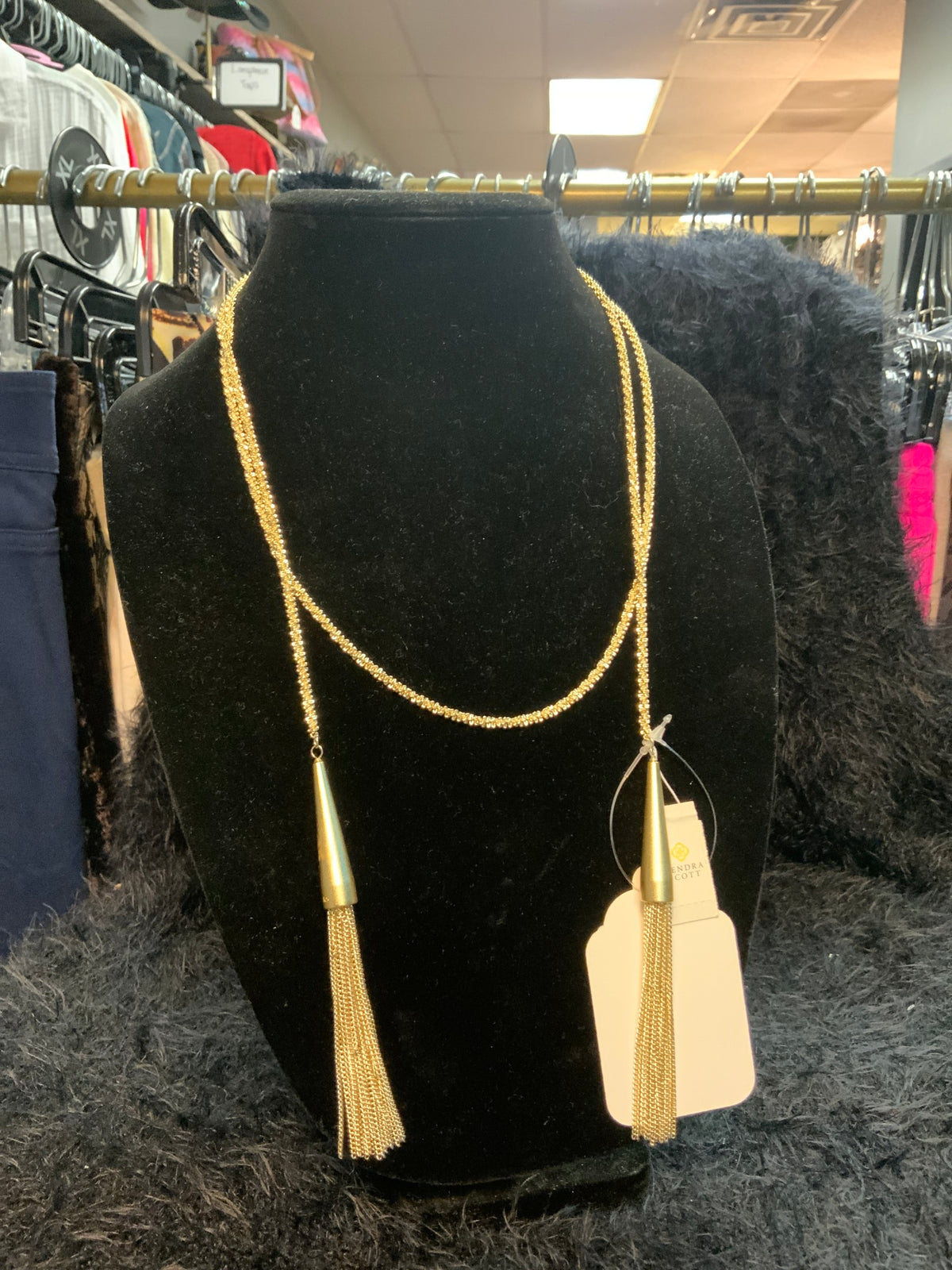 NWT Kendra Scott Necklace