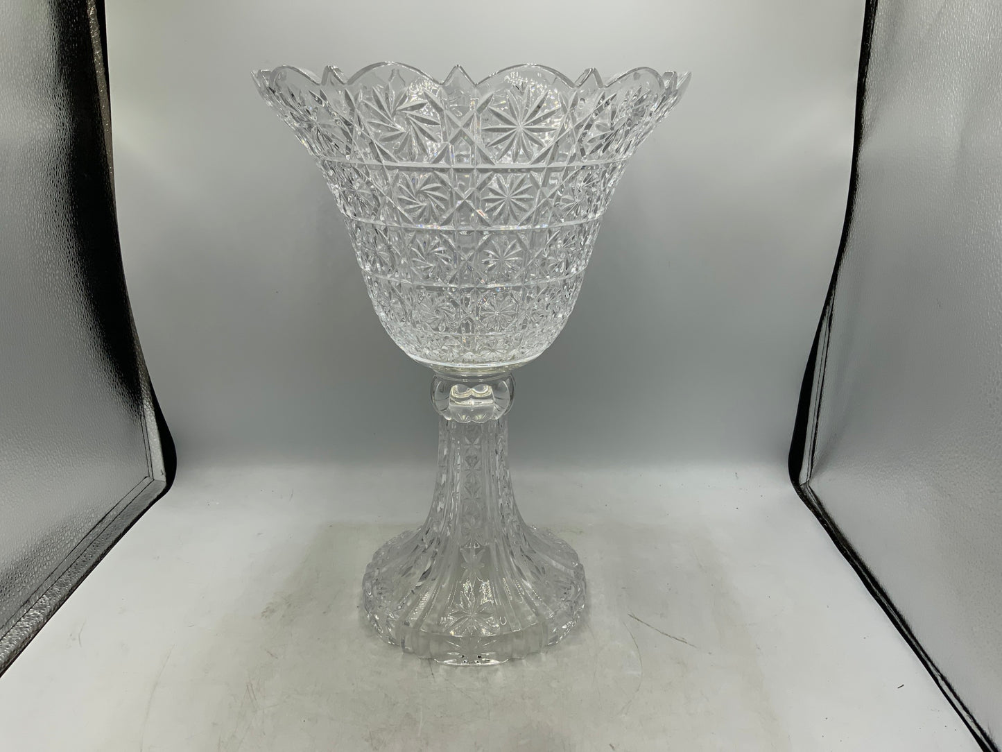 Crystal Lg Centerpiece Vase