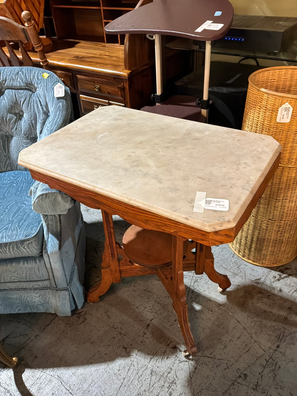 Oak/Marble Lg End Table
