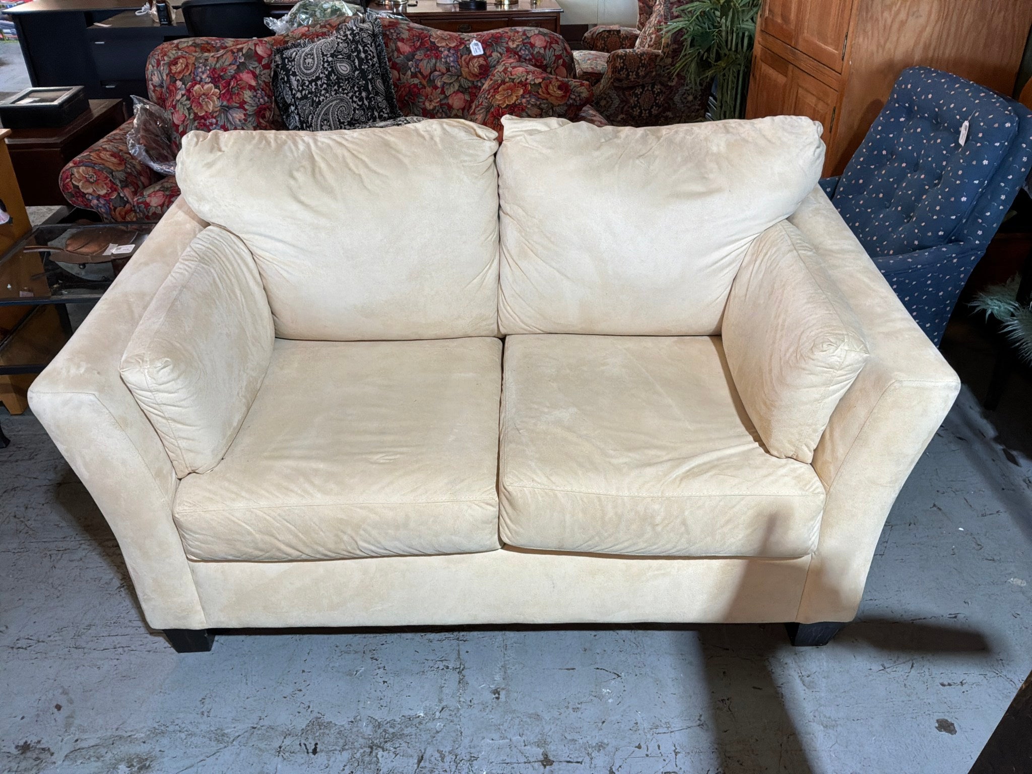 Loveseat