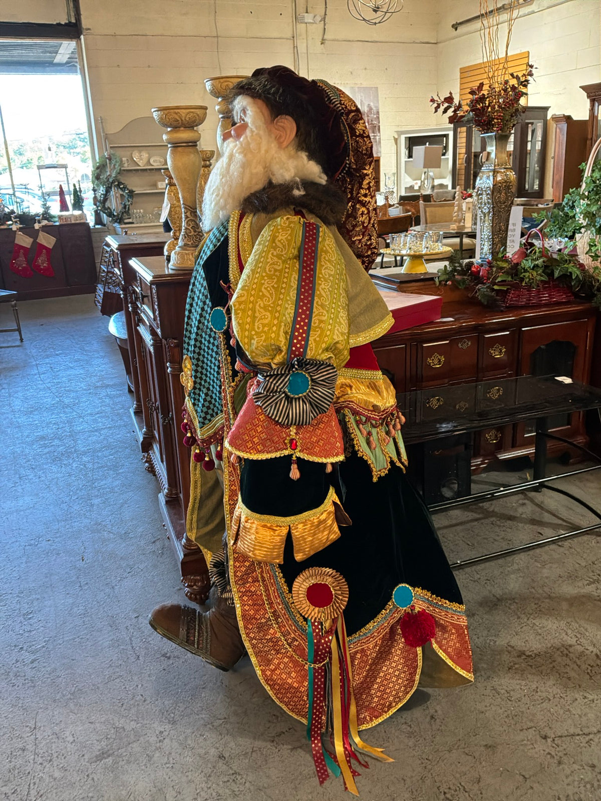 XL Santa Statue