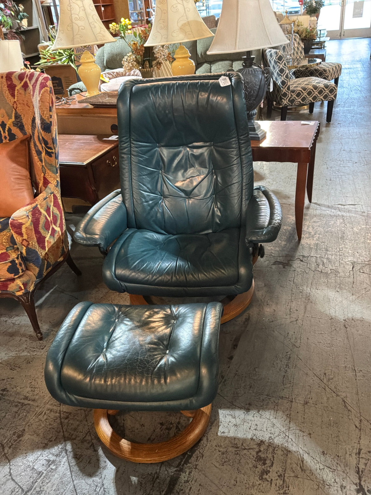 Green Ekornes Stressless Leather Chair W/ Ottoman