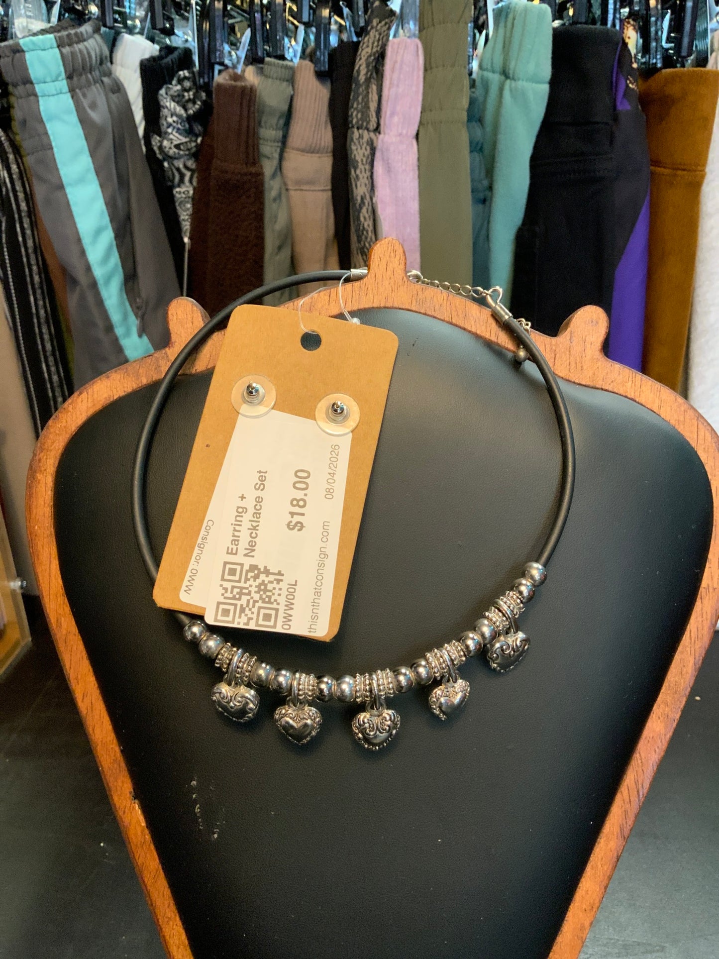 Earring + Necklace Set