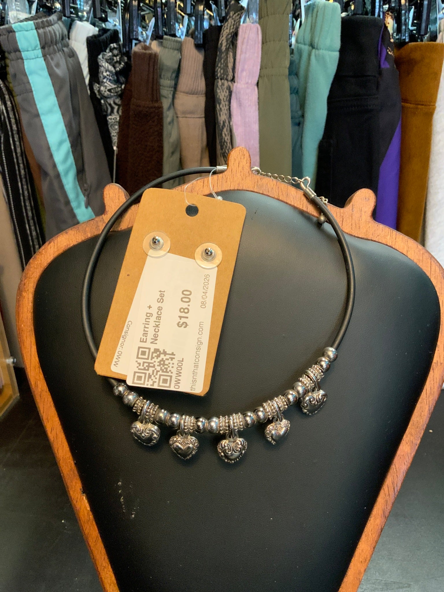 Earring + Necklace Set