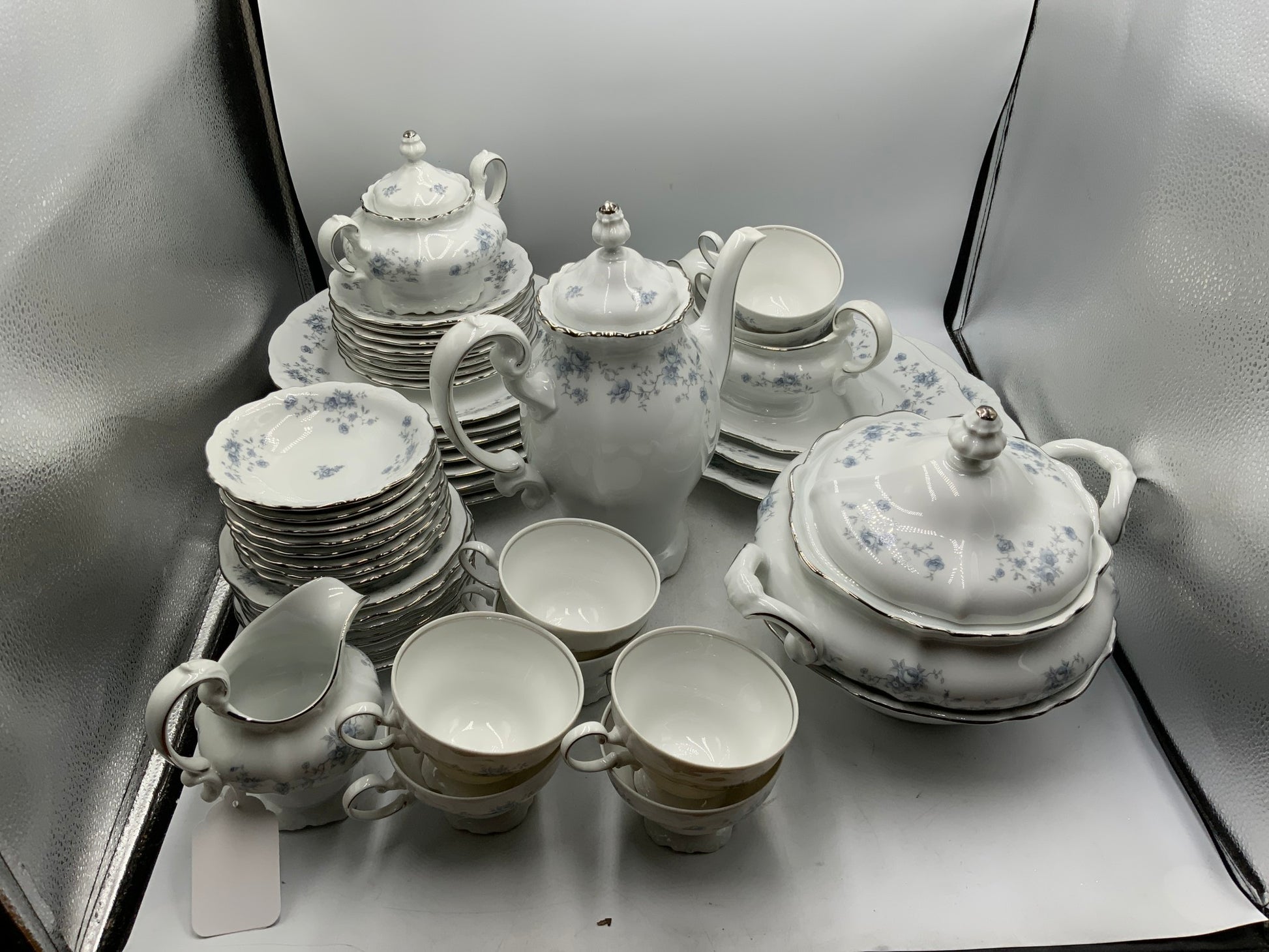 Johann Haviland 47 pc Dish Set