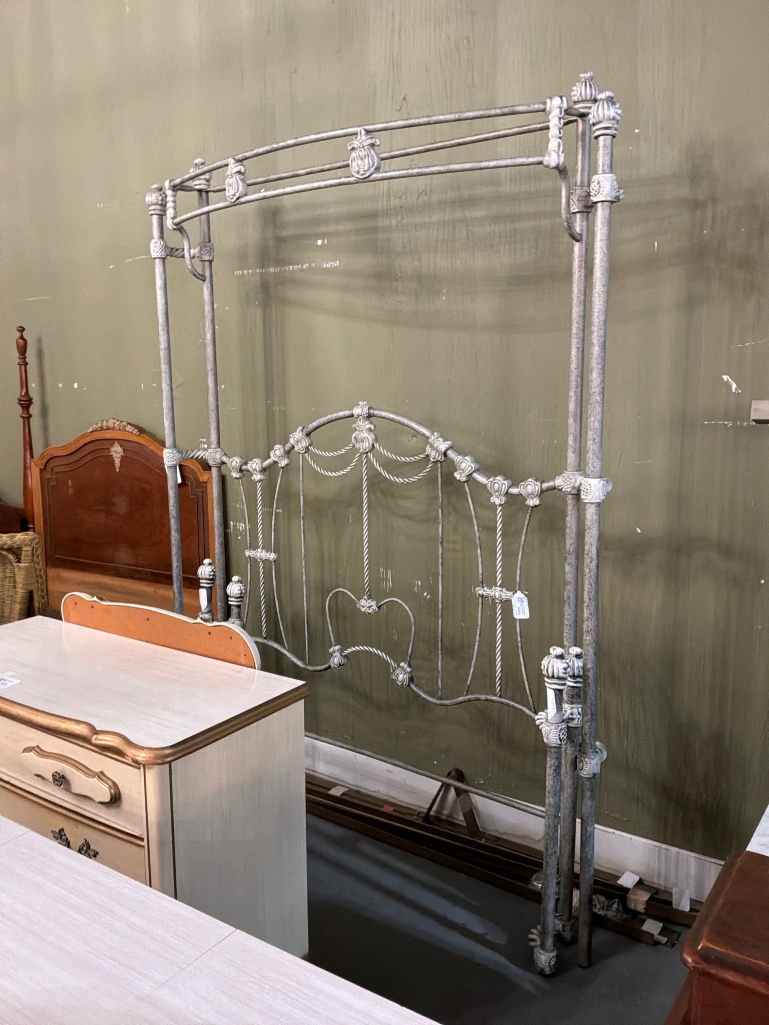 Full Size Cast Iron Victorian Style Bed Frame