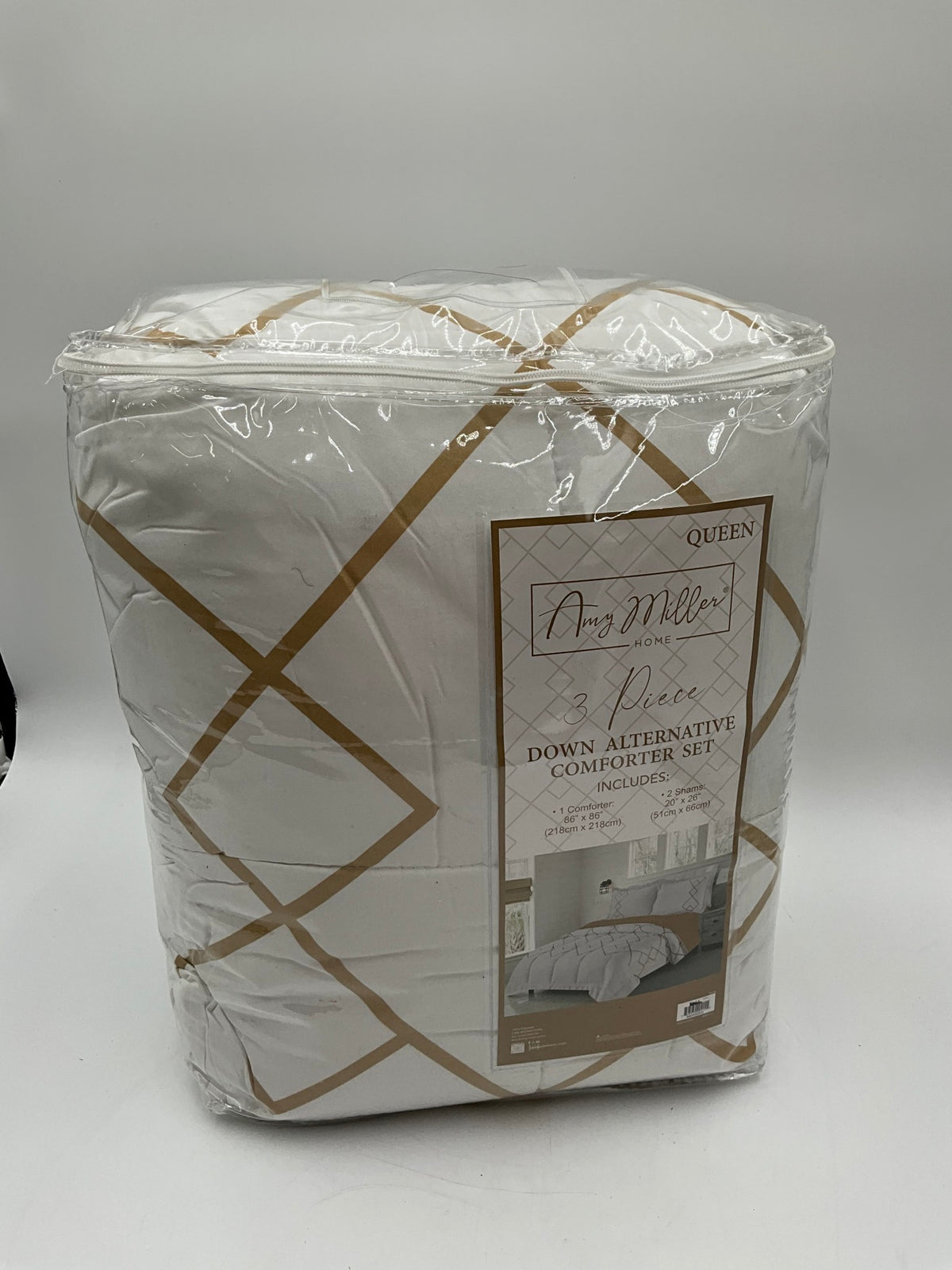 NIP Amy Miller Queen 3pc Comforter Set
