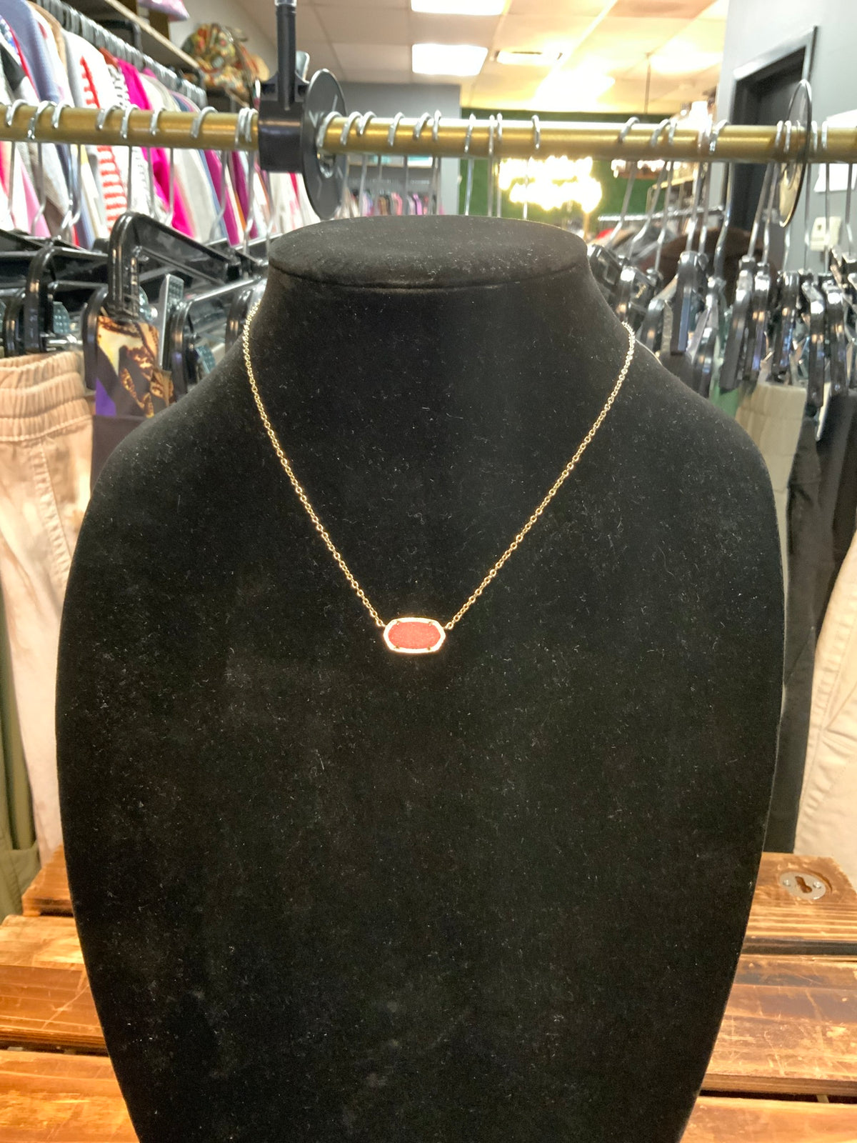 Kendra Scott Necklace