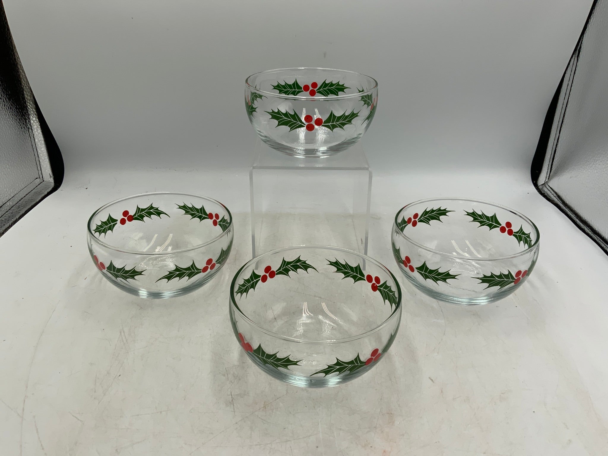Libbey Holly Glass Bowls Set of 4