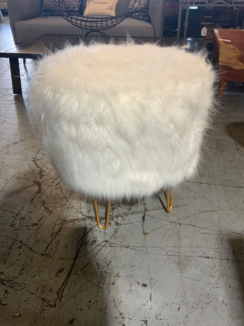White Fuffy Ottoman W/ Gold Base