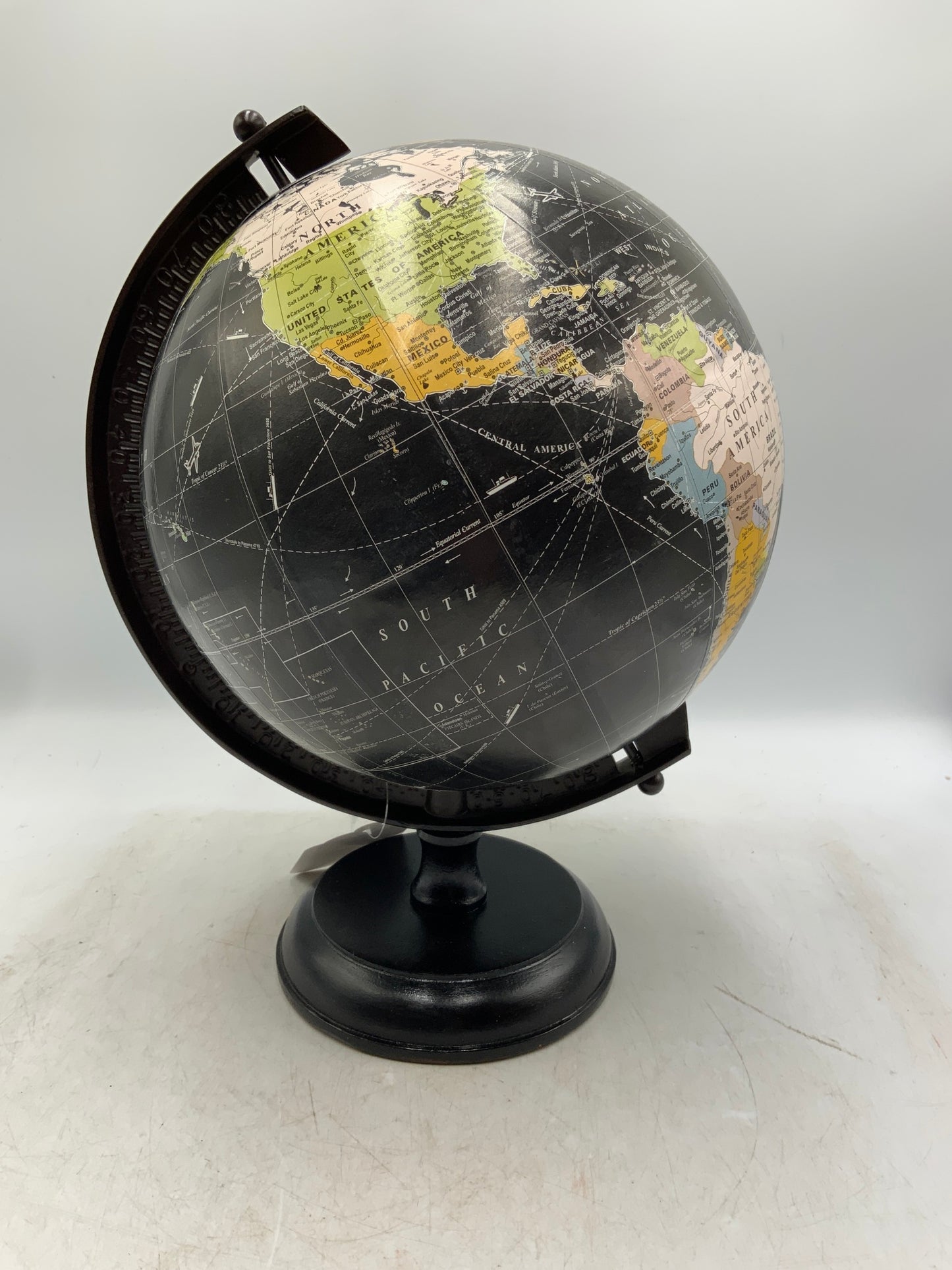 Sm Black Globe