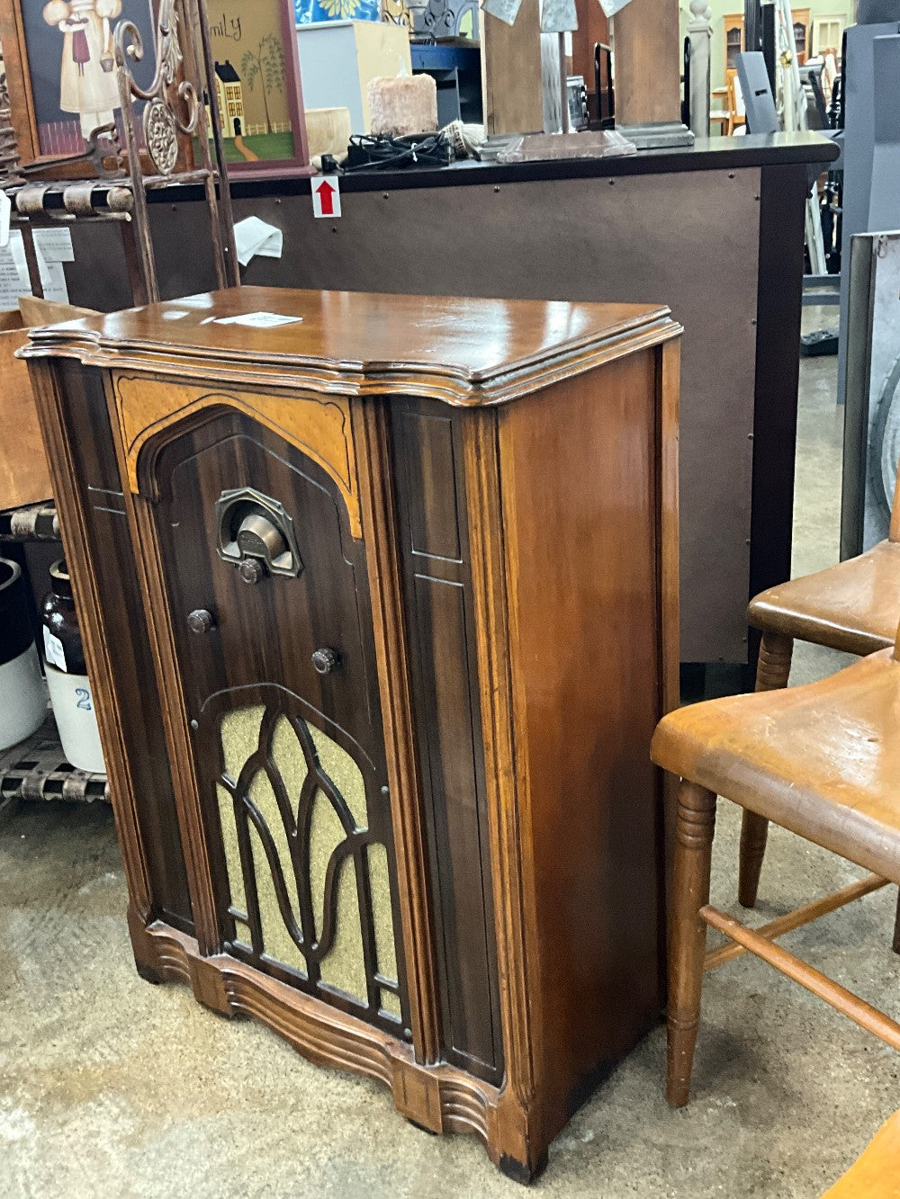 Vtg Clarion Wooden Tube Radio