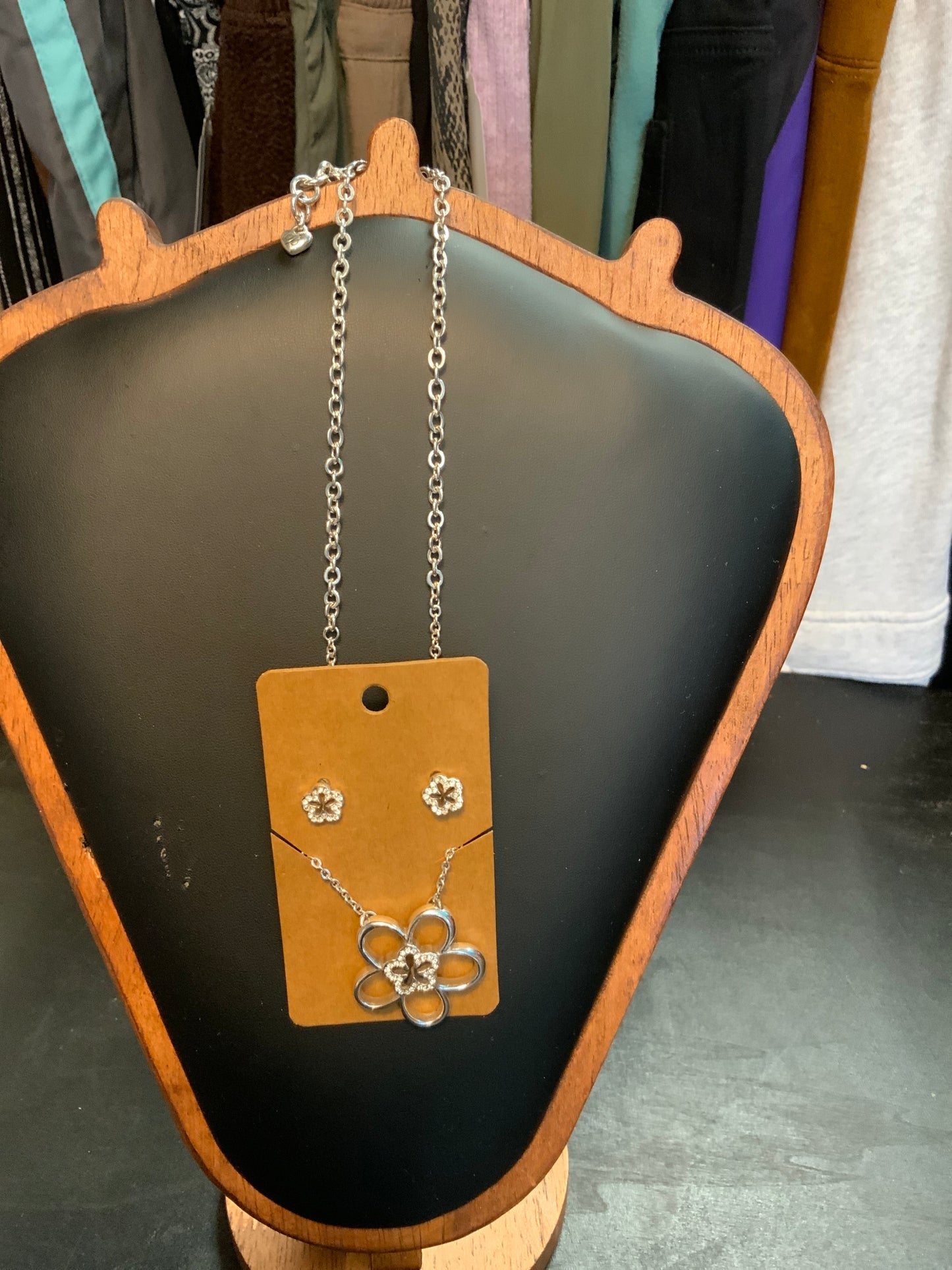Brighton Flower Necklace / Earring Set