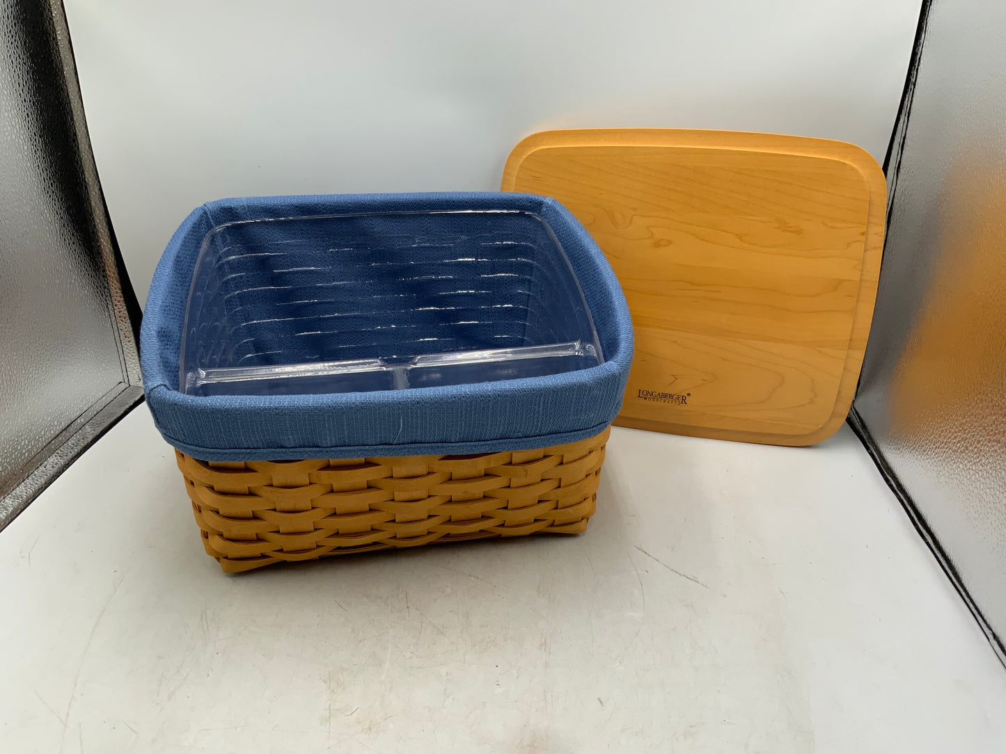 Longaberger 2001 Card Keeper Basket