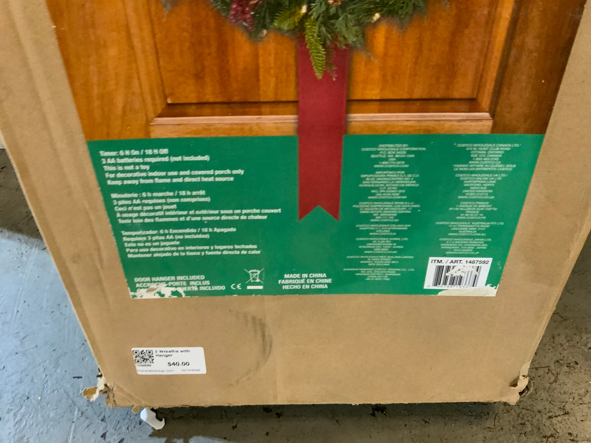 3 Wreaths with Hanger
