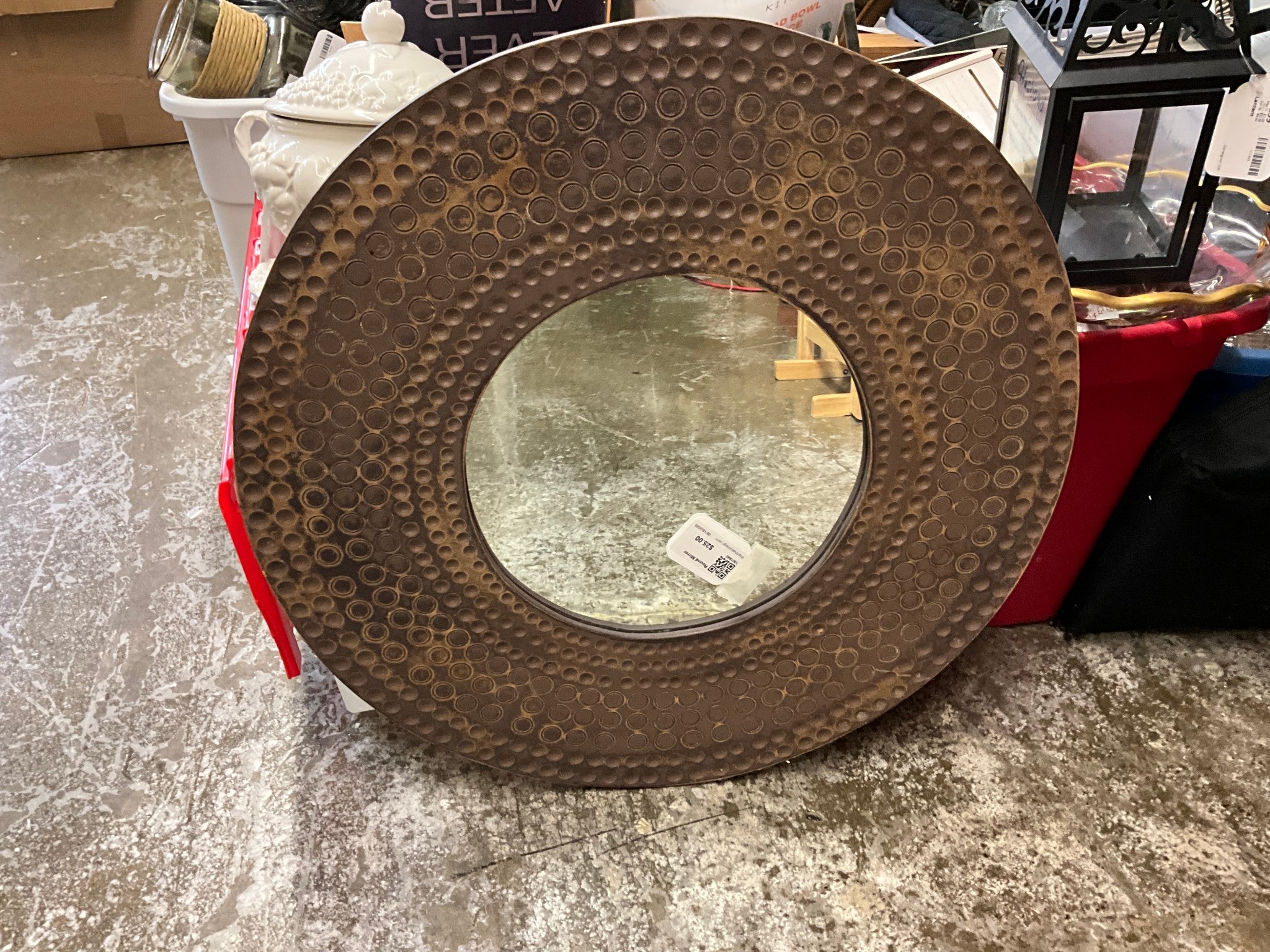 Round Mirror