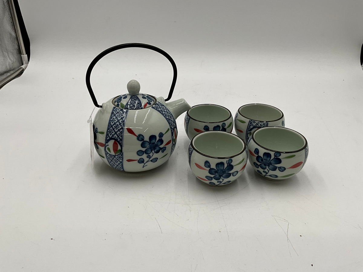 Japanese Porcelain Tea Set