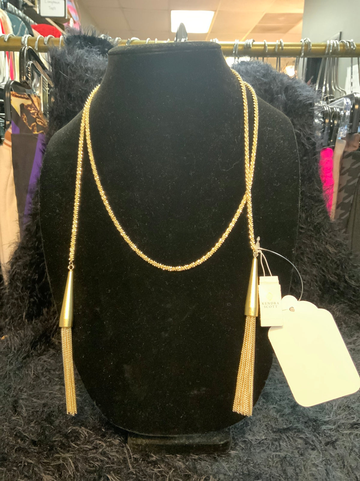 NWT Kendra Scott Necklace