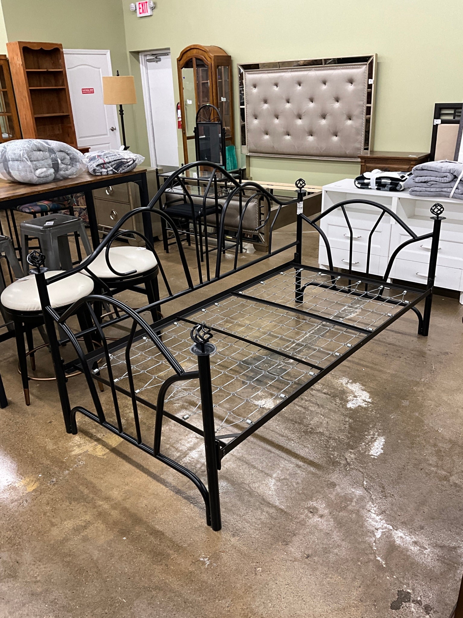 Black Metal Daybed